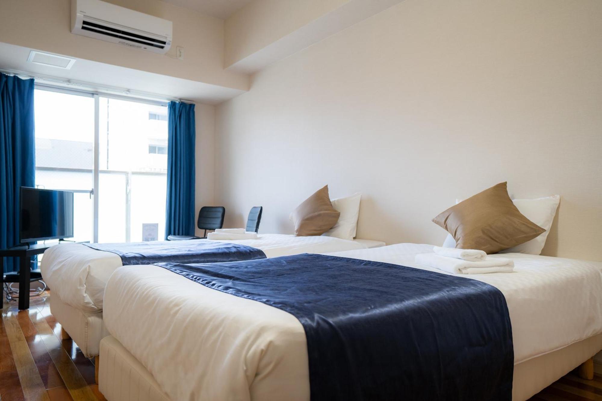 Affittacamere S-presso Namba Parks Street 3*